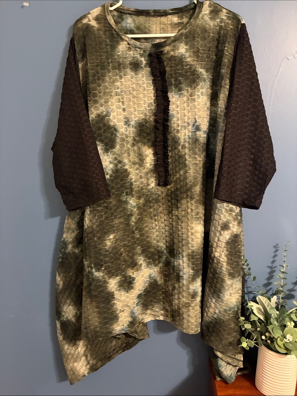 Olive Tie-Dye Textured Tunic Top-Custom made